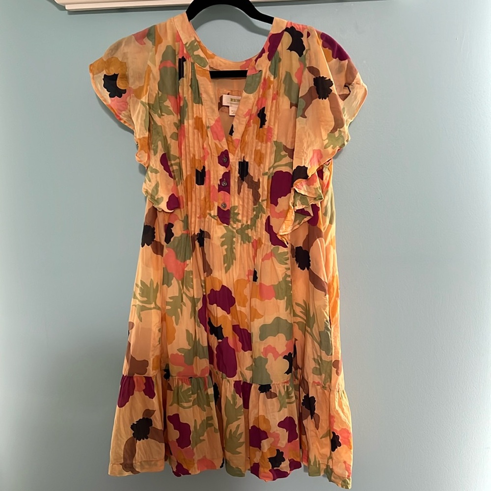 Anthropologie ruffle sleeve dress. Size Medium. Maeve.